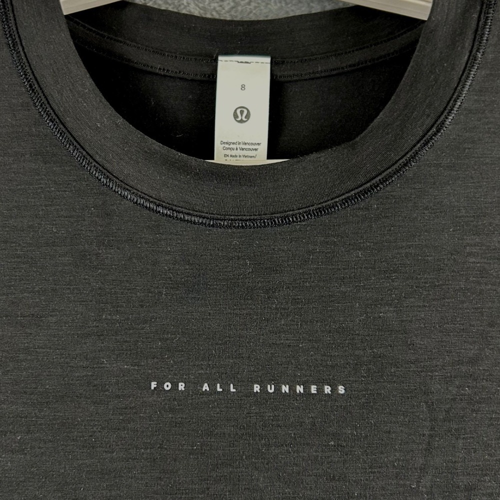 Lululemon Jersey Training Womens Short Sleeve Run Logo Black Shirt Size 8 NWT - Picture 4 of 10